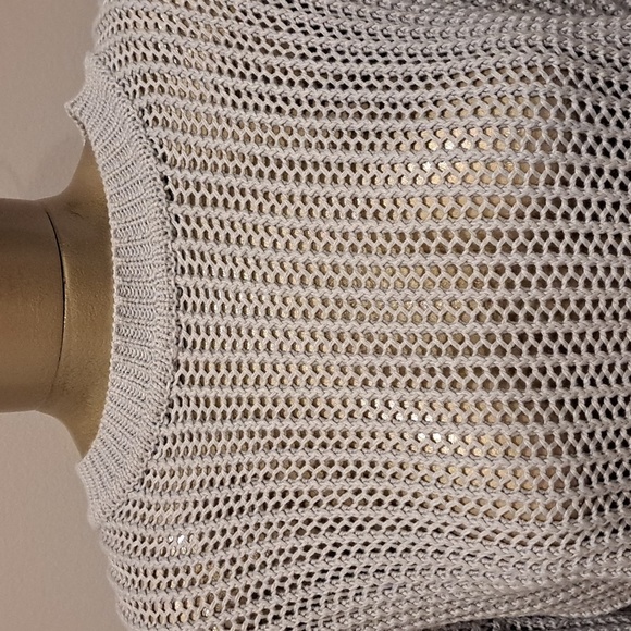 Lovers + Friends Gray Loose Cable Knit Sweater With Bell Sleeves - Picture 4 of 7